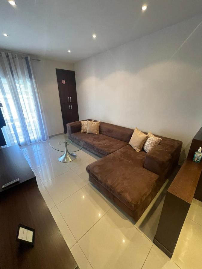 Central Sunny Apartment Thessaloníki Ngoại thất bức ảnh