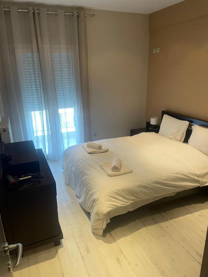 Central Sunny Apartment Thessaloníki Ngoại thất bức ảnh